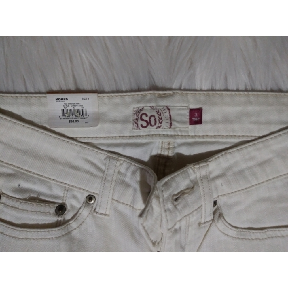 SO White Jeans - Picture 3 of 4